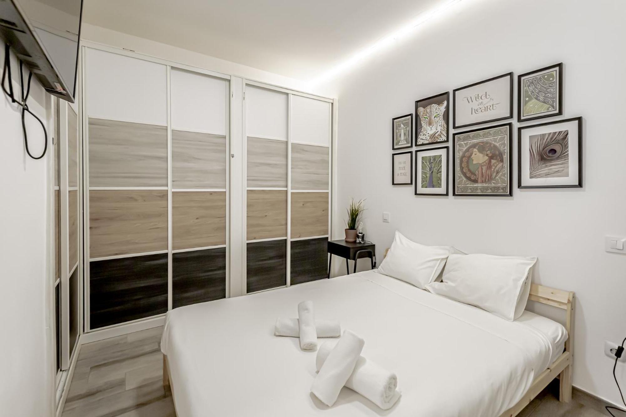 Apartamentos Tetuan Madri Exterior foto